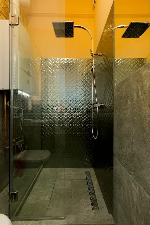 Designer Dream Home In The Absolute Center Boedapest
