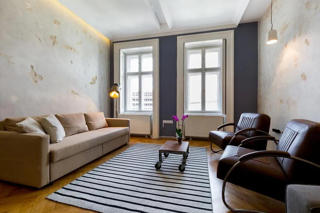 Apartment Designer Dream Home In The Absolute Center Budapest