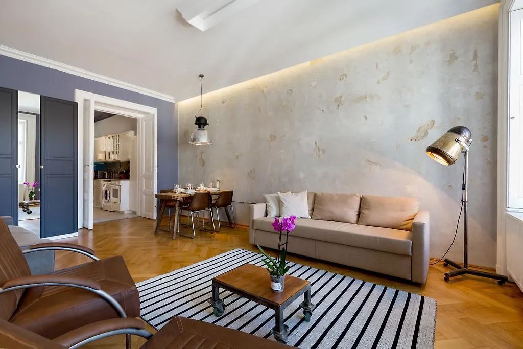 Apartment Designer Dream Home In The Absolute Center Budapest Hungary